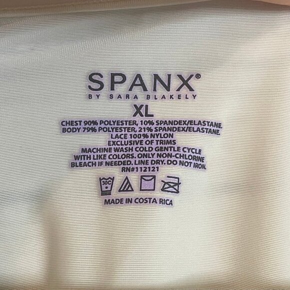Spanx Sleeveless Top with‎ Lace Detail, Size XL - Picture 2 of 5